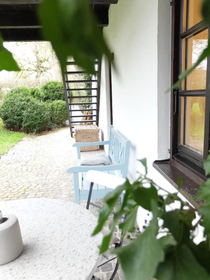 Gartenstudio-Apartment Tausendfreund - Adults Only - Am Chiemsee Breitbrunn am Chiemsee Esterno foto